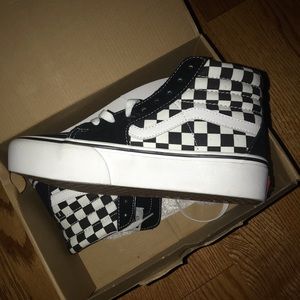 Platform vans